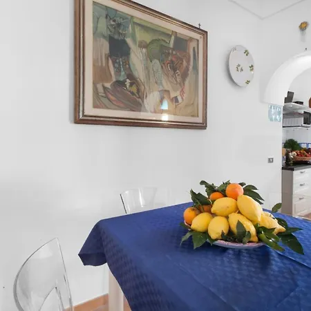 بيت للعطل Angolo Di Paradiso - De Vivo Realty بوسيتانو