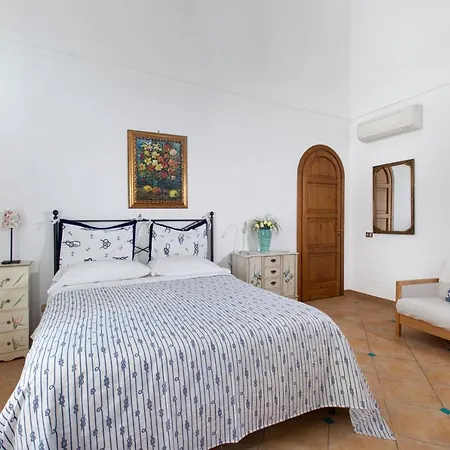 De Vivo Realty - Angolo Di Paradiso Positano